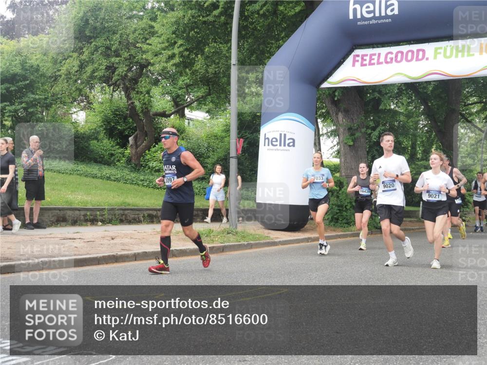 29.06.2025 - hella hamburg halbmarathon KatJ http://msf.ph/oto/8516600 29.06.2025 10:47:35 Zwischen KM18-KM19 1364, 1653, 3097, 4068, 4592, 6487, 6921, 7033, 8191 meine-sportfotos.de