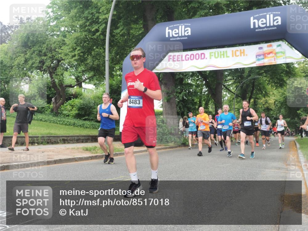 29.06.2025 - hella hamburg halbmarathon KatJ http://msf.ph/oto/8517018 29.06.2025 10:47:49 Zwischen KM18-KM19 1190, 1414, 2322, 2323, 8421, 8422, 8483 meine-sportfotos.de