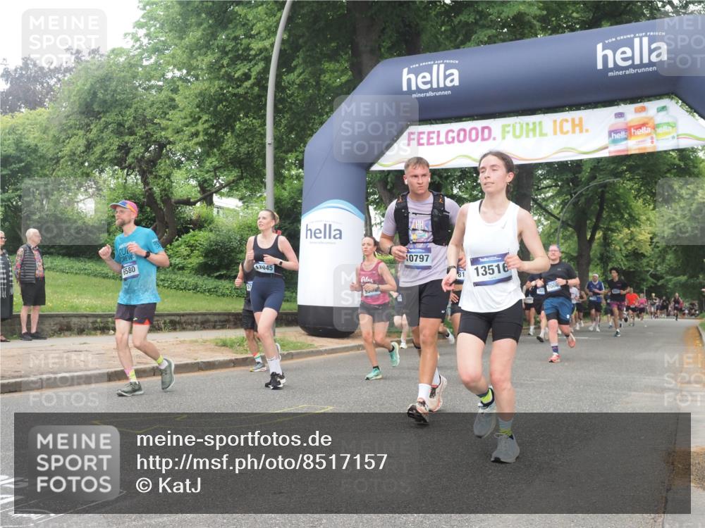 29.06.2025 - hella hamburg halbmarathon KatJ http://msf.ph/oto/8517157 29.06.2025 10:47:53 Zwischen KM18-KM19 3740, 5708, 6580, 7006, 8154, 8421, 8422, 8483 meine-sportfotos.de