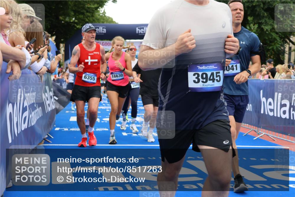 29.06.2025 - hella hamburg halbmarathon Strokosch-Dieckow http://msf.ph/oto/8517263 29.06.2025 10:55:08 Ziel 1549, 1628, 2119, 2448, 2884, 3041, 3791, 3945, 4903, 4938, 6355, 6891, 8691, 8973, 9060, 9361, 9380, 10188, 10191, 10192, 10582, 11333, 11747, 11976, 12248, 12961, 13297, 14750, 14834, 14948, 15126, 15854, 15879, 16108, 16521, 16630, 17803, 17842, 18031, 18966 meine-sportfotos.de