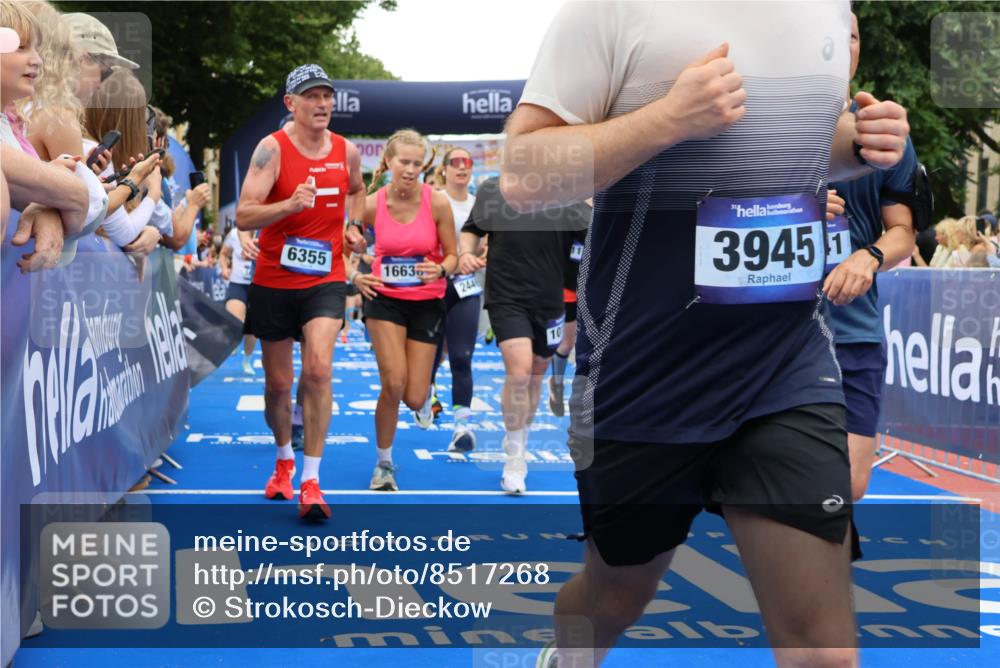 29.06.2025 - hella hamburg halbmarathon Strokosch-Dieckow http://msf.ph/oto/8517268 29.06.2025 10:55:08 Ziel 1549, 1628, 2119, 2448, 2884, 3041, 3791, 3945, 4903, 4938, 6355, 6891, 8691, 8973, 9060, 9361, 9380, 10188, 10191, 10192, 10582, 11333, 11747, 11976, 12248, 12961, 13297, 14750, 14834, 14948, 15126, 15854, 15879, 16108, 16521, 16630, 17803, 17842, 18031, 18966 meine-sportfotos.de