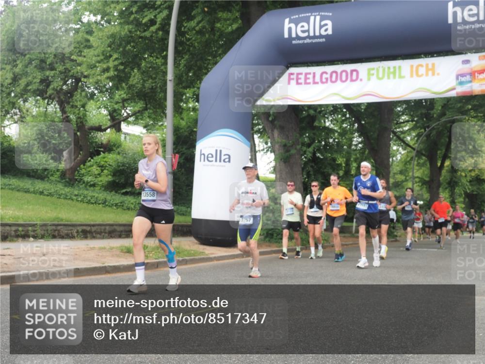 29.06.2025 - hella hamburg halbmarathon KatJ http://msf.ph/oto/8517347 29.06.2025 10:47:59 Zwischen KM18-KM19 3400, 3740, 5602, 5603, 5708, 6580, 7006, 7757 meine-sportfotos.de