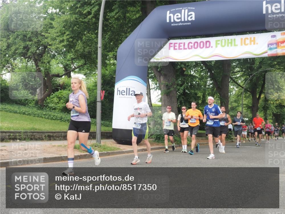 29.06.2025 - hella hamburg halbmarathon KatJ http://msf.ph/oto/8517350 29.06.2025 10:47:59 Zwischen KM18-KM19 3400, 3740, 5602, 5603, 5708, 6580, 7006, 7757 meine-sportfotos.de