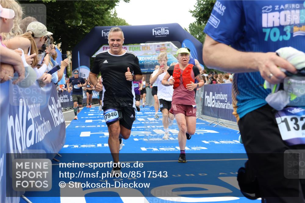 29.06.2025 - hella hamburg halbmarathon Strokosch-Dieckow http://msf.ph/oto/8517543 29.06.2025 10:55:23 Ziel 1130, 2252, 2771, 4189, 4951, 5287, 5319, 5643, 6591, 6723, 6938, 8487, 10263, 11184, 12526, 12584, 13234, 13236, 13470, 14036, 16213, 16334, 16609, 16985, 17603, 17940, 18290, 18380, 18531 meine-sportfotos.de