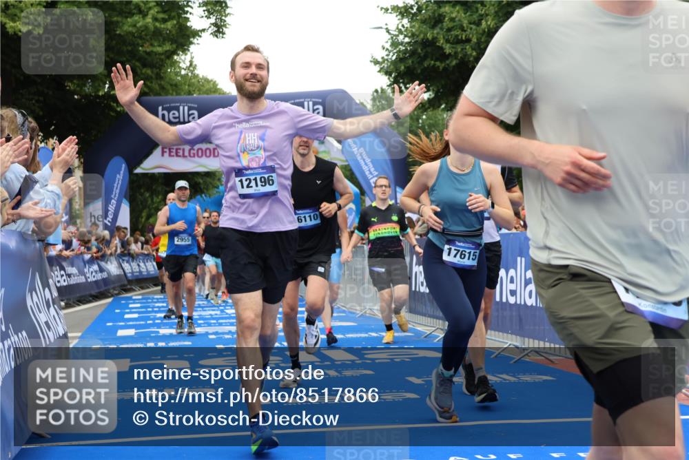 29.06.2025 - hella hamburg halbmarathon Strokosch-Dieckow http://msf.ph/oto/8517866 29.06.2025 10:55:35 Ziel 1120, 1143, 1834, 2955, 2982, 3037, 4897, 5319, 6591, 6924, 8255, 8573, 8618, 10212, 11039, 11554, 11568, 12196, 12483, 12515, 12544, 12584, 13267, 14036, 14592, 14909, 15896, 16110, 16334, 16609, 17615, 18064, 18190 meine-sportfotos.de