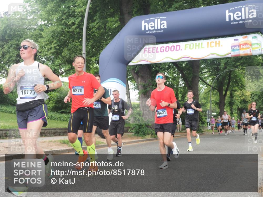 29.06.2025 - hella hamburg halbmarathon KatJ http://msf.ph/oto/8517878 29.06.2025 10:48:18 Zwischen KM18-KM19 2911, 5613, 5870, 7306, 8177, 8590 meine-sportfotos.de