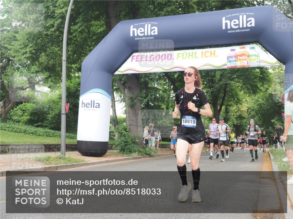 29.06.2025 - hella hamburg halbmarathon KatJ http://msf.ph/oto/8518033 29.06.2025 10:48:22 Zwischen KM18-KM19 1128, 2911, 5613, 5870, 7306, 8177 meine-sportfotos.de