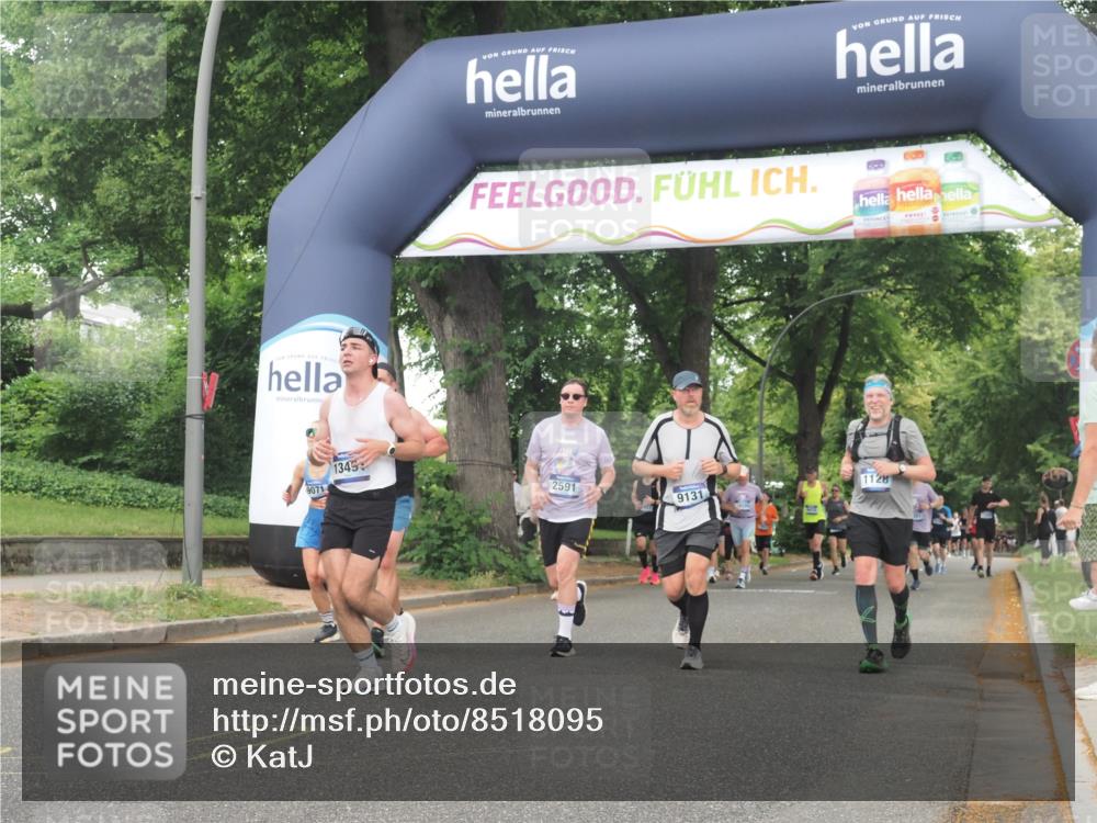29.06.2025 - hella hamburg halbmarathon KatJ http://msf.ph/oto/8518095 29.06.2025 10:48:24 Zwischen KM18-KM19 1128, 2591, 5613, 8177 meine-sportfotos.de