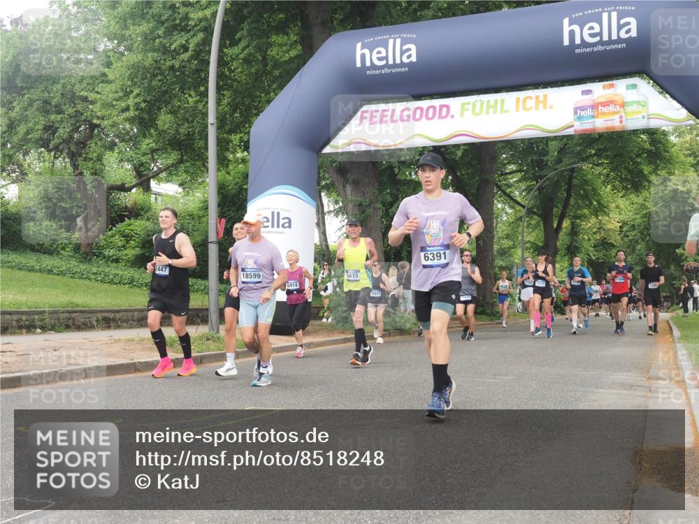 29.06.2025 - hella hamburg halbmarathon KatJ http://msf.ph/oto/8518248 29.06.2025 10:48:30 Zwischen KM18-KM19 1128, 2447, 2591, 6391, 6415, 8068 meine-sportfotos.de
