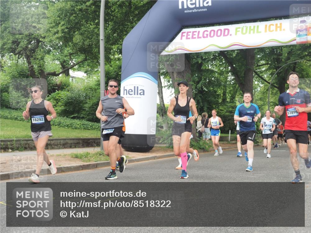 29.06.2025 - hella hamburg halbmarathon KatJ http://msf.ph/oto/8518322 29.06.2025 10:48:33 Zwischen KM18-KM19 1135, 2447, 6391, 6414, 6415, 8068, 8364 meine-sportfotos.de