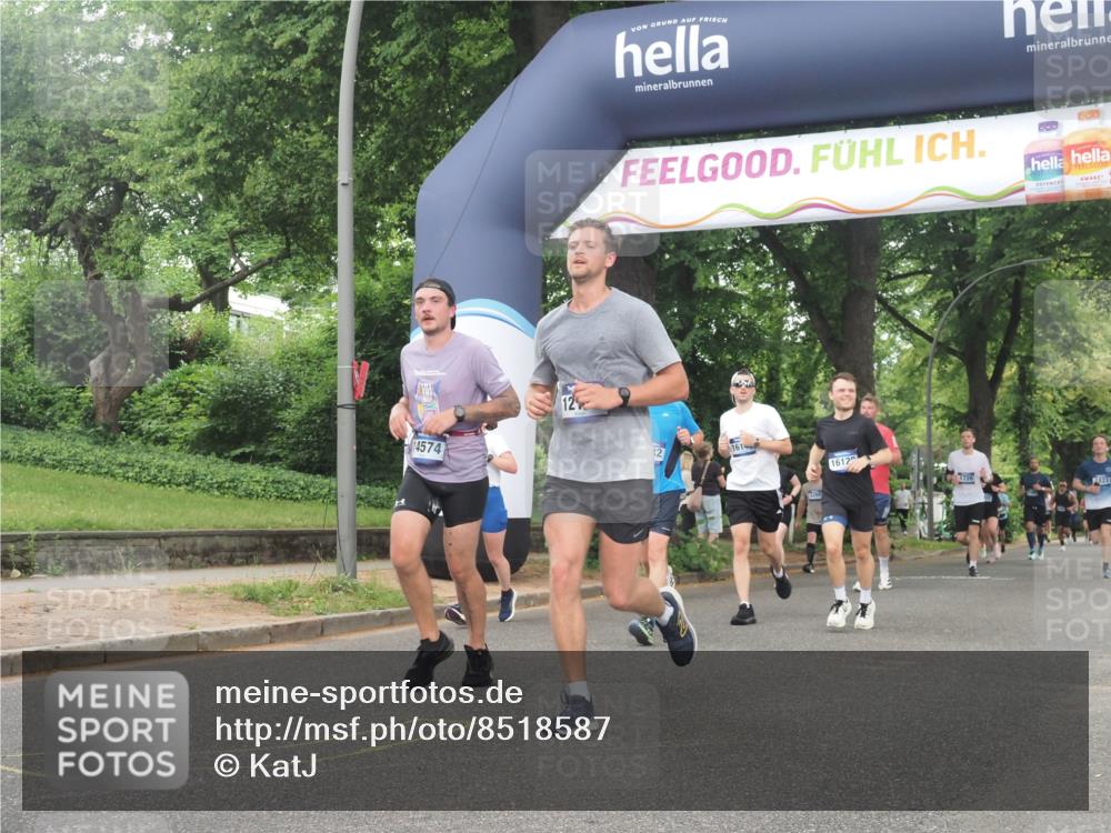 29.06.2025 - hella hamburg halbmarathon KatJ http://msf.ph/oto/8518587 29.06.2025 10:48:41 Zwischen KM18-KM19 1135, 1138, 1188, 1568, 2582, 5547 meine-sportfotos.de