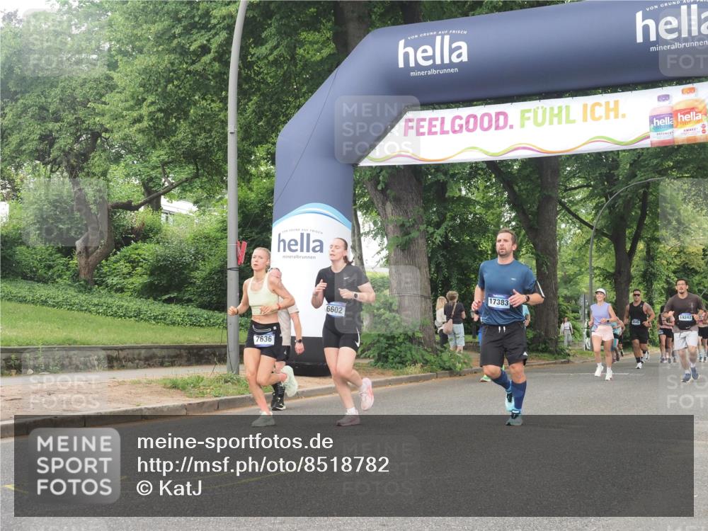 29.06.2025 - hella hamburg halbmarathon KatJ http://msf.ph/oto/8518782 29.06.2025 10:48:48 Zwischen KM18-KM19 1726, 1823, 2582, 5299, 5305, 6602, 7636, 7658, 8730 meine-sportfotos.de