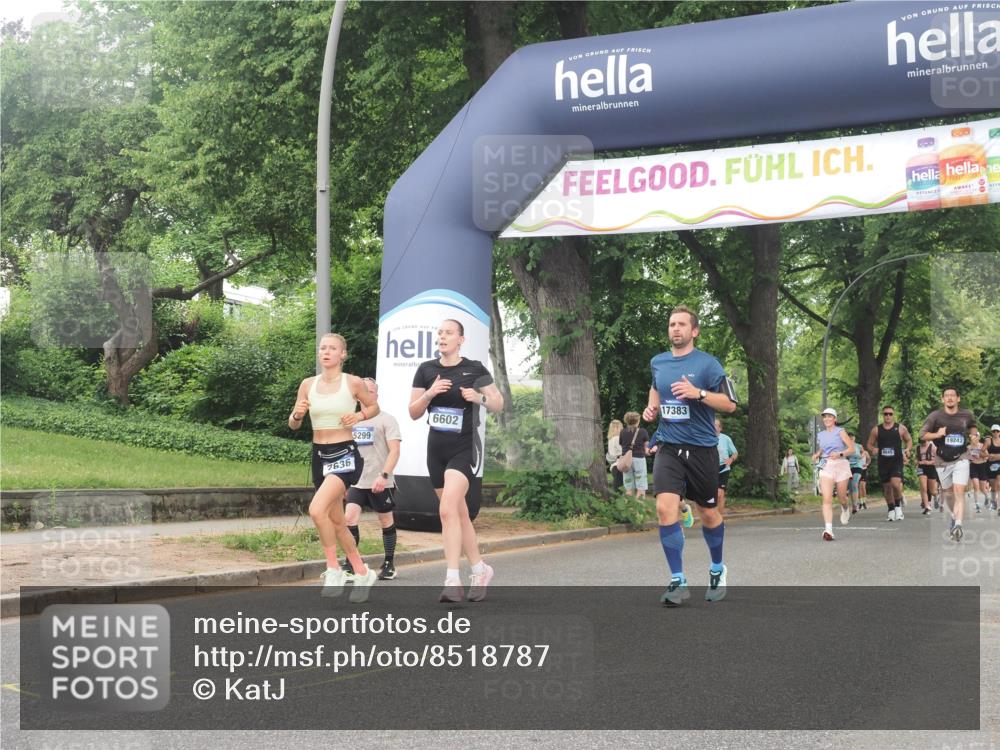 29.06.2025 - hella hamburg halbmarathon KatJ http://msf.ph/oto/8518787 29.06.2025 10:48:48 Zwischen KM18-KM19 1726, 1823, 2582, 5299, 5305, 6602, 7636, 7658, 8730 meine-sportfotos.de