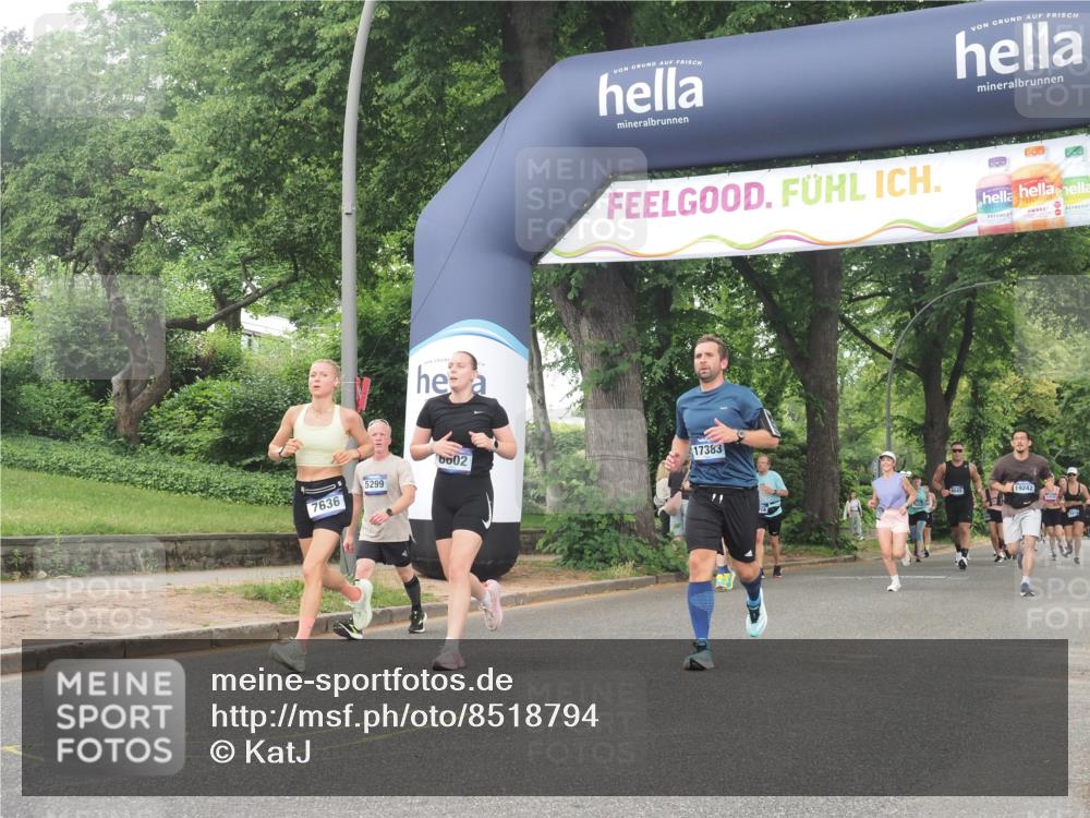 29.06.2025 - hella hamburg halbmarathon KatJ http://msf.ph/oto/8518794 29.06.2025 10:48:48 Zwischen KM18-KM19 1726, 1823, 2582, 5299, 5305, 6602, 7636, 7658, 8730 meine-sportfotos.de