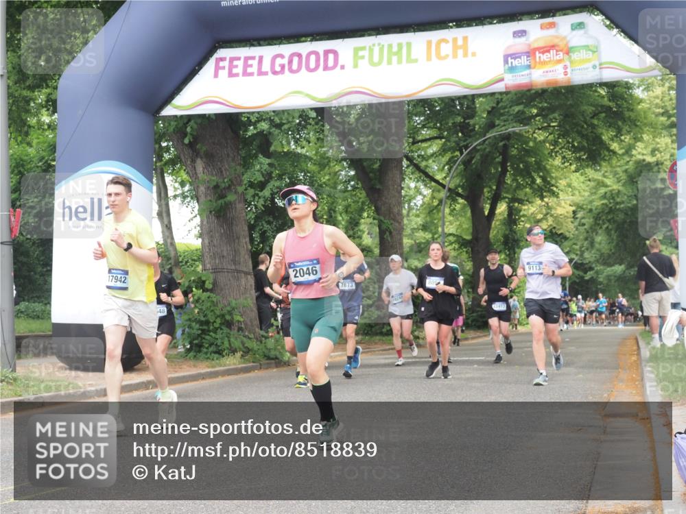 29.06.2025 - hella hamburg halbmarathon KatJ http://msf.ph/oto/8518839 29.06.2025 10:58:35 Zwischen KM18-KM19 1524, 2046, 3650, 5069, 7873, 8051 meine-sportfotos.de