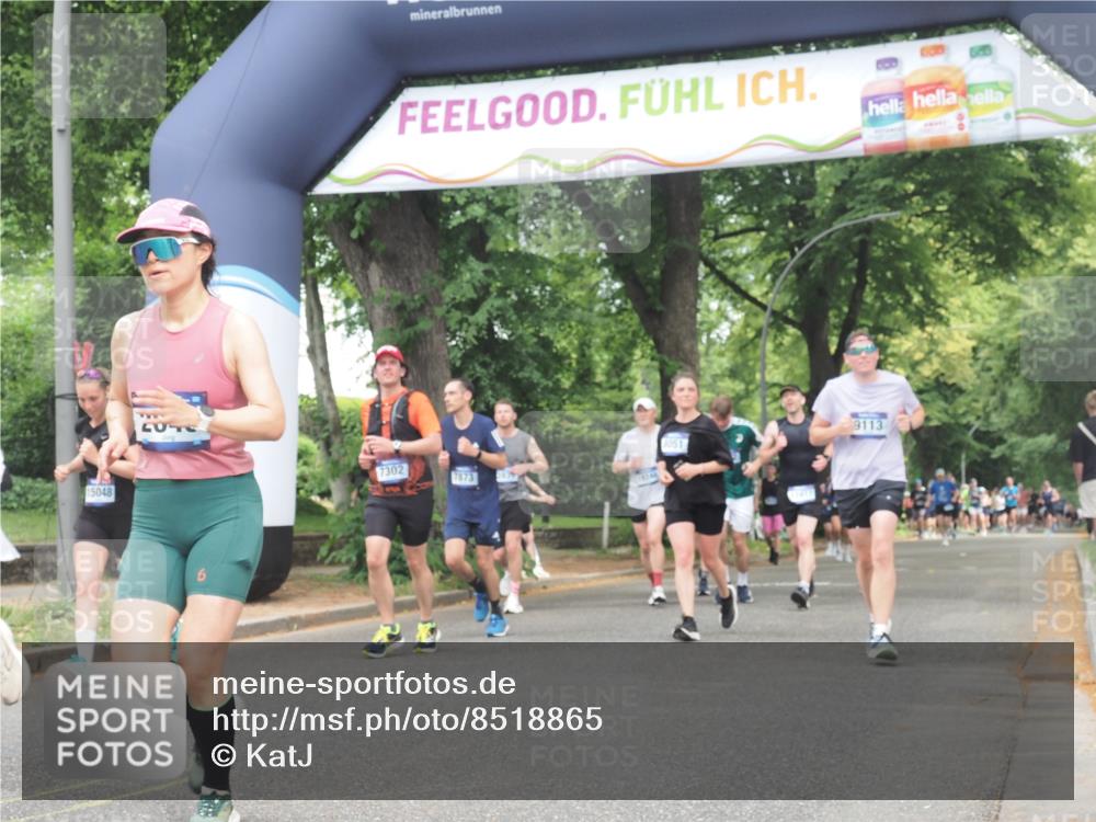 29.06.2025 - hella hamburg halbmarathon KatJ http://msf.ph/oto/8518865 29.06.2025 10:58:36 Zwischen KM18-KM19 1524, 2046, 3650, 7873, 8051 meine-sportfotos.de