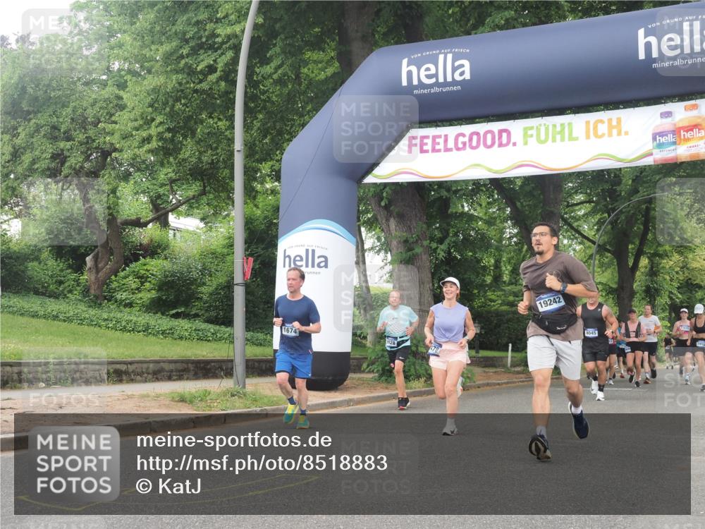 29.06.2025 - hella hamburg halbmarathon KatJ http://msf.ph/oto/8518883 29.06.2025 10:48:51 Zwischen KM18-KM19 1674, 1726, 1823, 5305, 6602, 7636, 7658, 8045, 8478 meine-sportfotos.de