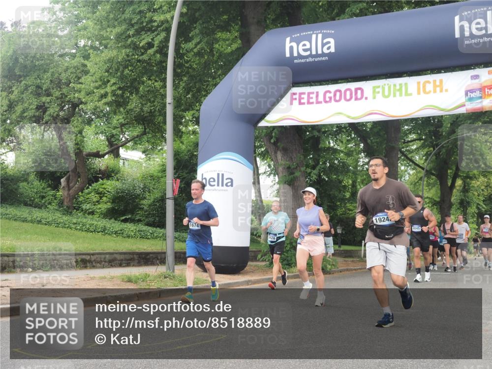 29.06.2025 - hella hamburg halbmarathon KatJ http://msf.ph/oto/8518889 29.06.2025 10:48:51 Zwischen KM18-KM19 1674, 1726, 1823, 5305, 6602, 7636, 7658, 8045, 8478 meine-sportfotos.de