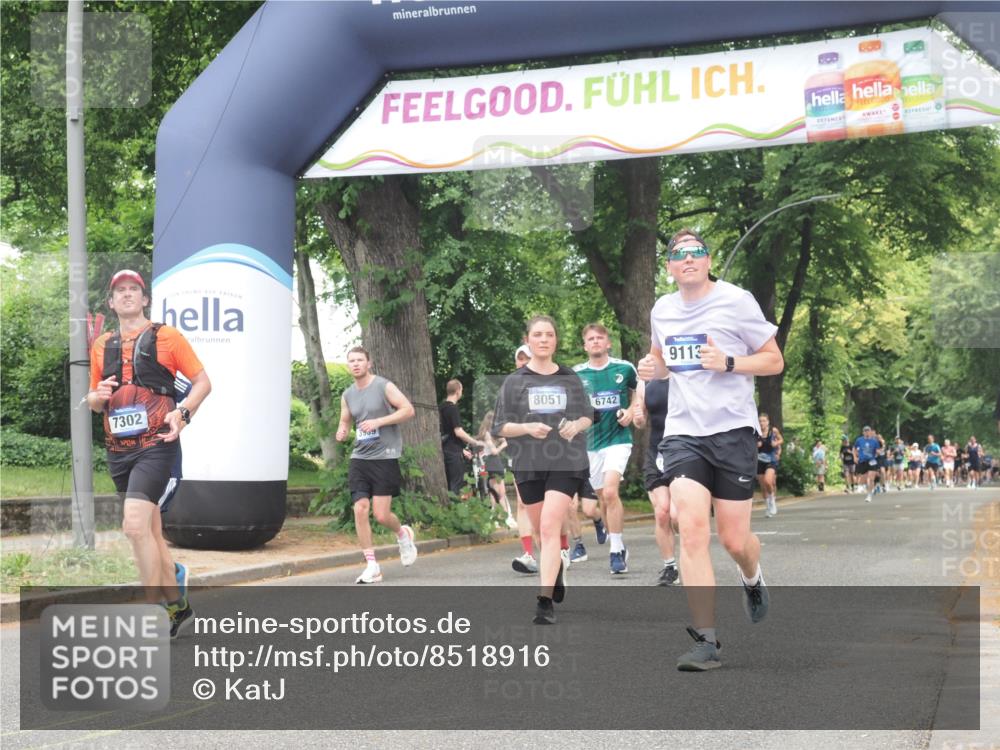 29.06.2025 - hella hamburg halbmarathon KatJ http://msf.ph/oto/8518916 29.06.2025 10:58:37 Zwischen KM18-KM19 2046, 7302, 7873, 8051 meine-sportfotos.de