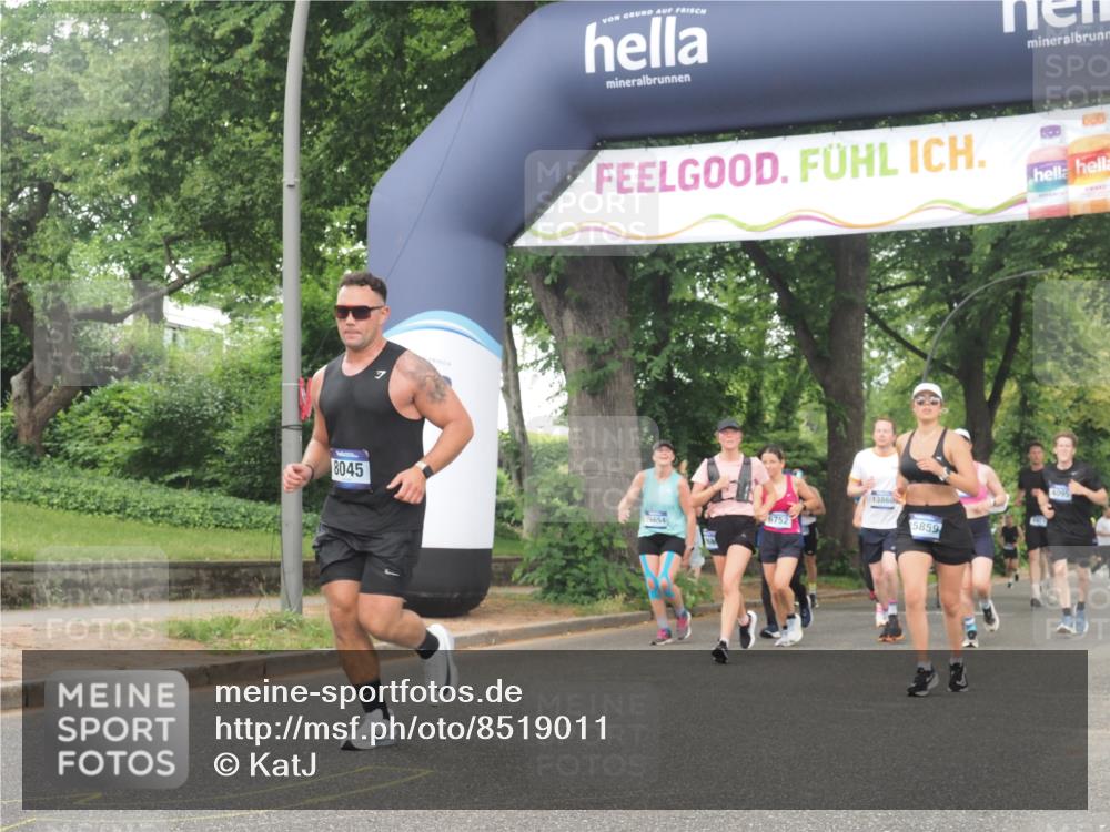 29.06.2025 - hella hamburg halbmarathon KatJ http://msf.ph/oto/8519011 29.06.2025 10:48:54 Zwischen KM18-KM19 1674, 6752, 7636, 8045, 8478 meine-sportfotos.de