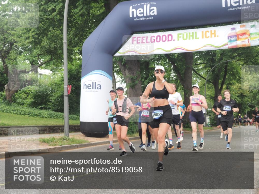 29.06.2025 - hella hamburg halbmarathon KatJ http://msf.ph/oto/8519058 29.06.2025 10:48:55 Zwischen KM18-KM19 1674, 4095, 6752, 8045, 8478 meine-sportfotos.de