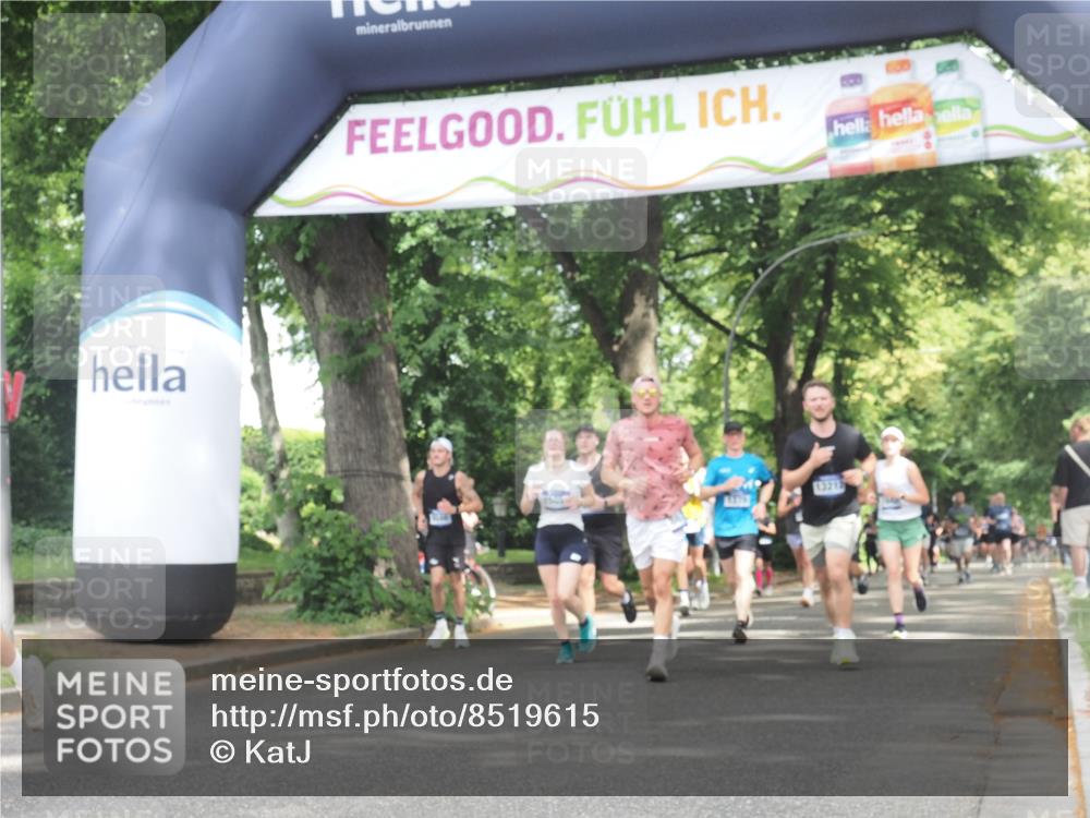29.06.2025 - hella hamburg halbmarathon KatJ http://msf.ph/oto/8519615 29.06.2025 10:58:57 Zwischen KM18-KM19 2032, 2531, 2961, 6518, 7941, 8274, 8673 meine-sportfotos.de