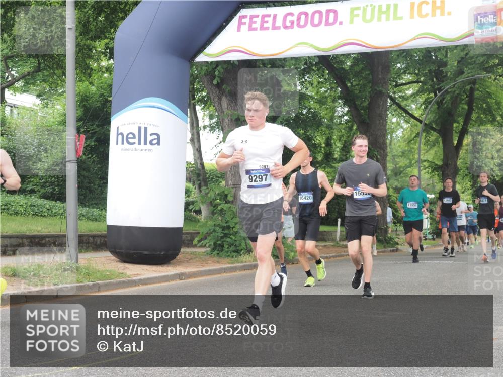 29.06.2025 - hella hamburg halbmarathon KatJ http://msf.ph/oto/8520059 29.06.2025 10:49:30 Zwischen KM18-KM19 1184, 2661, 4511, 5058, 5379, 6142 meine-sportfotos.de