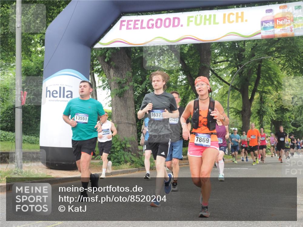 29.06.2025 - hella hamburg halbmarathon KatJ http://msf.ph/oto/8520204 29.06.2025 10:49:35 Zwischen KM18-KM19 1184, 1940, 2661, 4511, 7869 meine-sportfotos.de