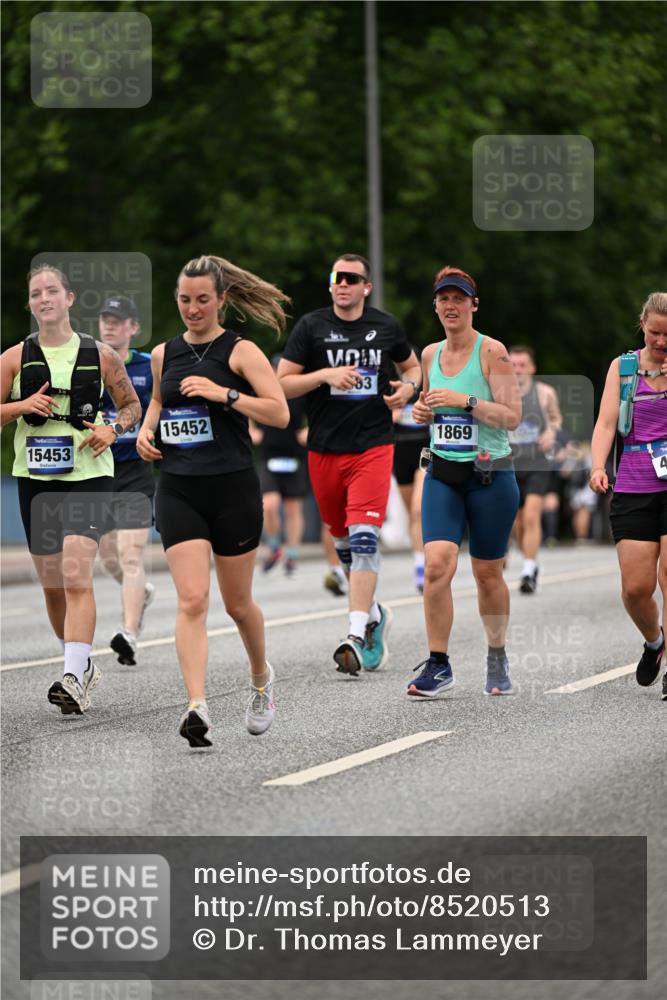 29.06.2025 - hella hamburg halbmarathon Dr. Thomas Lammeyer http://msf.ph/oto/8520513 29.06.2025 10:33:47 Kennedybrücke 1192, 1694, 1869, 2699, 3311, 3613, 4362, 4395, 4700, 4982, 5063, 5249, 5250, 5322, 7449, 8388, 8560, 10068, 10162, 11376 meine-sportfotos.de