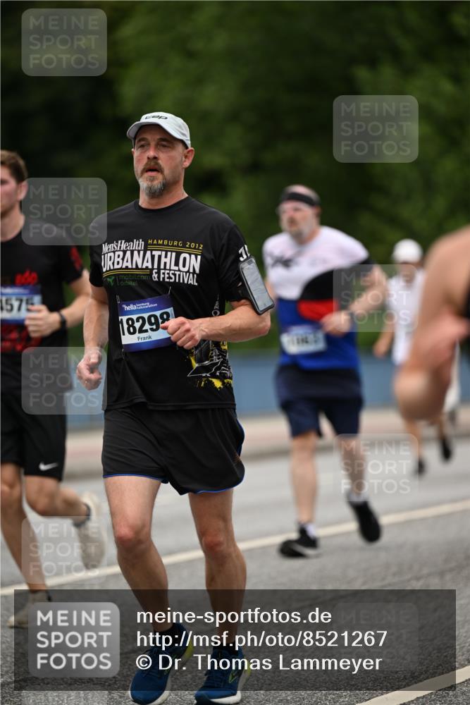 29.06.2025 - hella hamburg halbmarathon Dr. Thomas Lammeyer http://msf.ph/oto/8521267 29.06.2025 10:34:15 Kennedybrücke 1063, 1192, 1230, 1661, 2901, 3524, 3573, 4198, 4575, 4580, 4819, 6418, 6598, 6626, 7449, 8048, 10322, 10641, 10880 meine-sportfotos.de