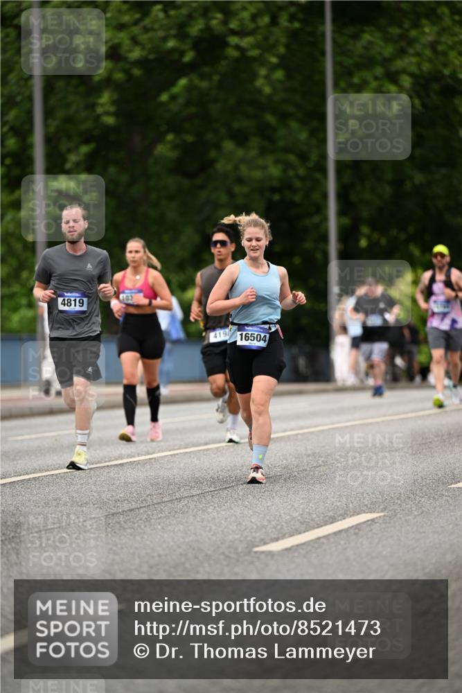 29.06.2025 - hella hamburg halbmarathon Dr. Thomas Lammeyer http://msf.ph/oto/8521473 29.06.2025 10:34:22 Kennedybrücke 1063, 1230, 1661, 2901, 3524, 3573, 4198, 4575, 4819, 6598, 6626, 8048, 10322, 10880 meine-sportfotos.de