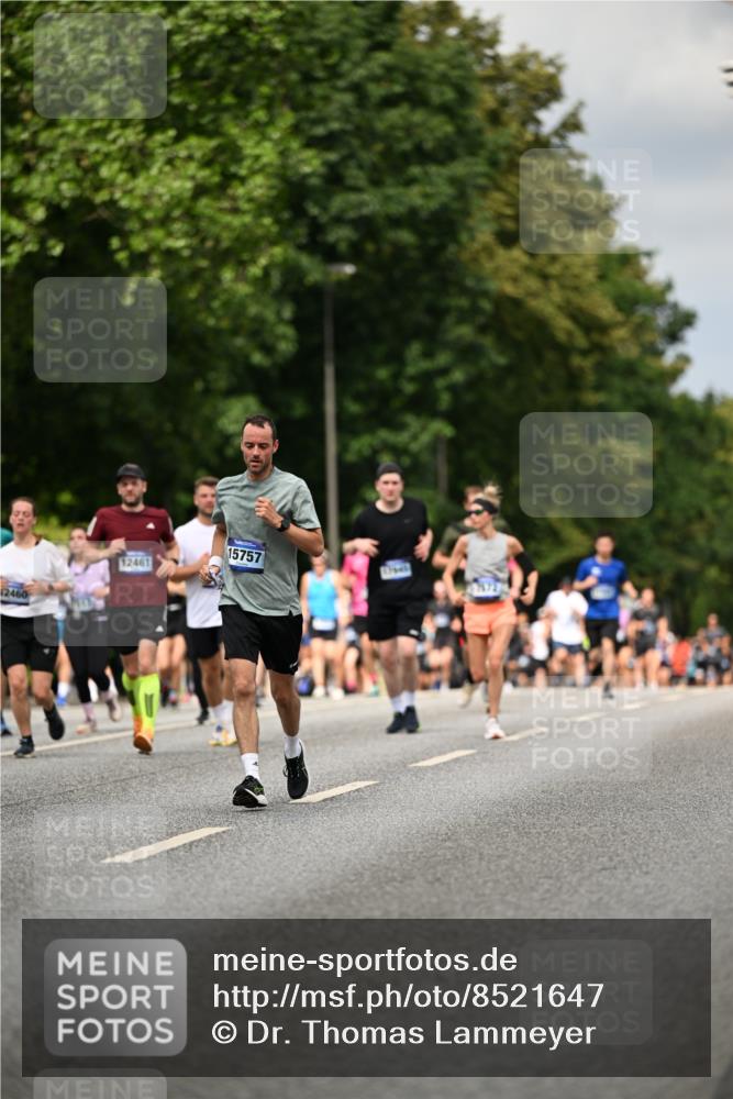 29.06.2025 - hella hamburg halbmarathon Dr. Thomas Lammeyer http://msf.ph/oto/8521647 29.06.2025 10:34:27 Kennedybrücke 1063, 2302, 3524, 3573, 4198, 4575, 4819, 6626, 7517, 8048, 9095, 10322, 10880, 10996 meine-sportfotos.de