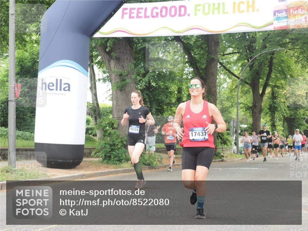 29.06.2025 - hella hamburg halbmarathon KatJ http://msf.ph/oto/8522080 29.06.2025 10:50:29 Zwischen KM18-KM19 1316, 3919 meine-sportfotos.de