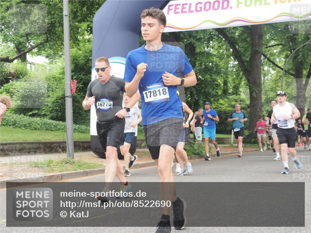 29.06.2025 - hella hamburg halbmarathon KatJ http://msf.ph/oto/8522690 29.06.2025 10:50:53 Zwischen KM18-KM19 1531, 4945 meine-sportfotos.de