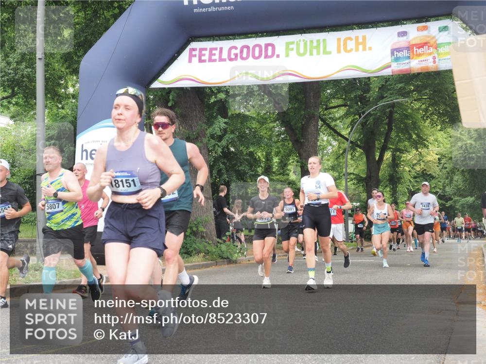 29.06.2025 - hella hamburg halbmarathon KatJ http://msf.ph/oto/8523307 29.06.2025 11:00:50 Zwischen KM18-KM19 1795, 3138, 5807, 6786, 8409, 8746 meine-sportfotos.de