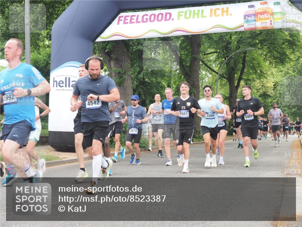 29.06.2025 - hella hamburg halbmarathon KatJ http://msf.ph/oto/8523387 29.06.2025 10:51:25 Zwischen KM18-KM19 1194, 1702, 1992, 2298, 2782, 2979, 4542, 6585, 6907, 6908, 7081, 8520, 8561 meine-sportfotos.de