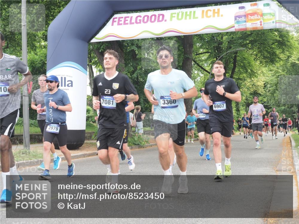 29.06.2025 - hella hamburg halbmarathon KatJ http://msf.ph/oto/8523450 29.06.2025 10:51:26 Zwischen KM18-KM19 1194, 1702, 1992, 2298, 2782, 2979, 4542, 6585, 6907, 6908, 7081, 8520, 8561 meine-sportfotos.de