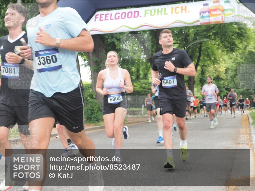 29.06.2025 - hella hamburg halbmarathon KatJ http://msf.ph/oto/8523487 29.06.2025 10:51:27 Zwischen KM18-KM19 1194, 1702, 1992, 2298, 2782, 2979, 4542, 6585, 6907, 6908, 7081, 8520, 8561 meine-sportfotos.de