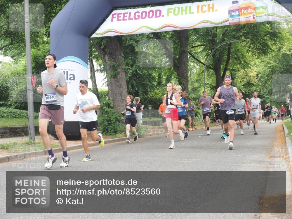 29.06.2025 - hella hamburg halbmarathon KatJ http://msf.ph/oto/8523560 29.06.2025 10:51:32 Zwischen KM18-KM19 1863, 2298, 2782, 5396, 6585, 6907, 6908, 7042 meine-sportfotos.de