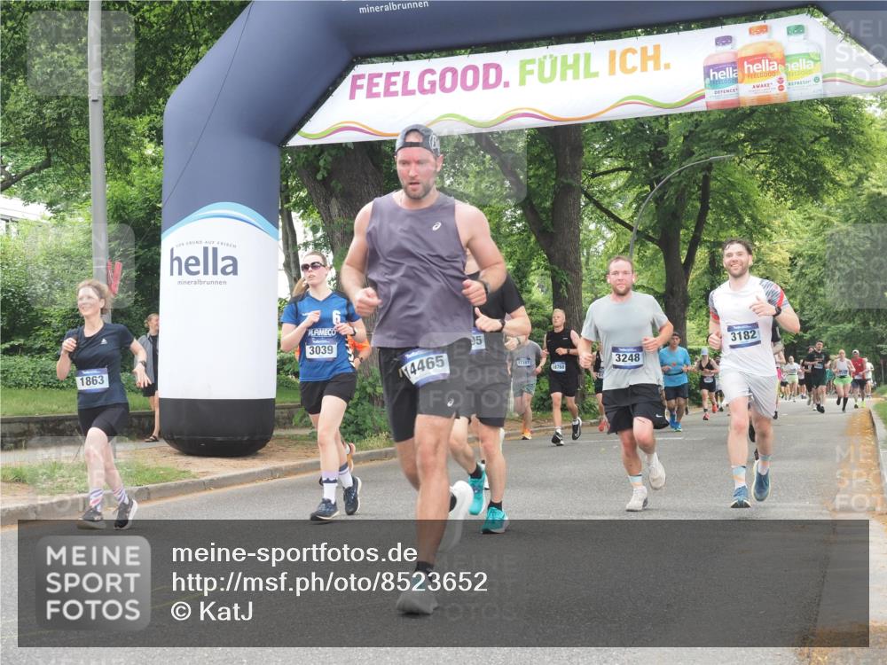 29.06.2025 - hella hamburg halbmarathon KatJ http://msf.ph/oto/8523652 29.06.2025 10:51:35 Zwischen KM18-KM19 1863, 3039, 3182, 3248, 5396, 6100, 7042 meine-sportfotos.de