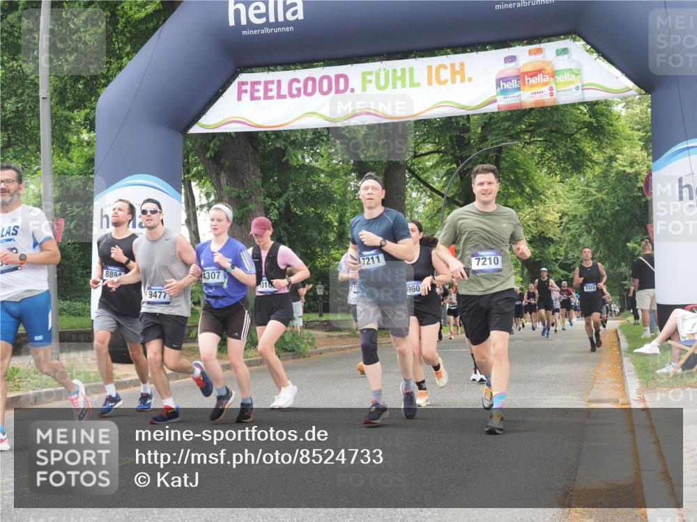 29.06.2025 - hella hamburg halbmarathon KatJ http://msf.ph/oto/8524733 29.06.2025 10:52:17 Zwischen KM18-KM19 1186, 1229, 1559, 2136, 2490, 4307, 5073, 6322, 7210, 7211, 7888, 7907 meine-sportfotos.de