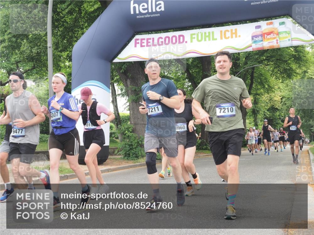 29.06.2025 - hella hamburg halbmarathon KatJ http://msf.ph/oto/8524760 29.06.2025 10:52:18 Zwischen KM18-KM19 1186, 1229, 1559, 2136, 4307, 5073, 6322, 7210, 7211, 7888, 7907 meine-sportfotos.de