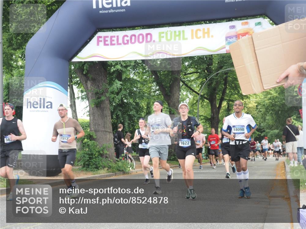 29.06.2025 - hella hamburg halbmarathon KatJ http://msf.ph/oto/8524878 29.06.2025 11:01:46 Zwischen KM18-KM19 1240, 1372, 1622, 4795, 6128, 7291 meine-sportfotos.de
