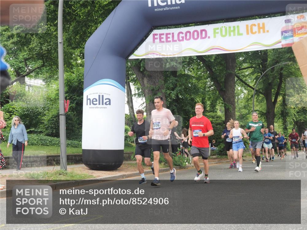 29.06.2025 - hella hamburg halbmarathon KatJ http://msf.ph/oto/8524906 29.06.2025 11:01:50 Zwischen KM18-KM19 1240, 1622, 2108, 5631 meine-sportfotos.de