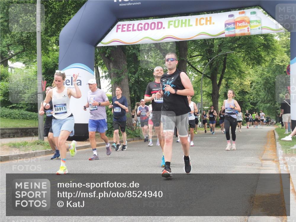 29.06.2025 - hella hamburg halbmarathon KatJ http://msf.ph/oto/8524940 29.06.2025 10:52:27 Zwischen KM18-KM19 1034, 1062, 3112, 3328, 5464, 7760, 8171, 8219 meine-sportfotos.de