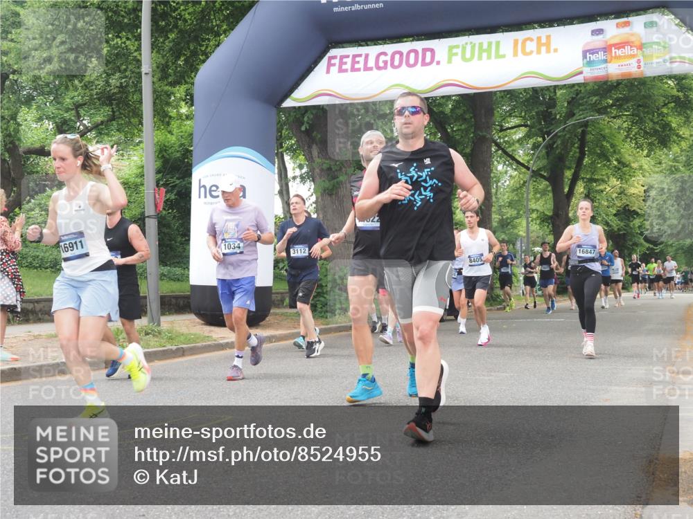 29.06.2025 - hella hamburg halbmarathon KatJ http://msf.ph/oto/8524955 29.06.2025 10:52:28 Zwischen KM18-KM19 1034, 1062, 3112, 5464, 6590, 7760, 8171, 8219, 8405 meine-sportfotos.de