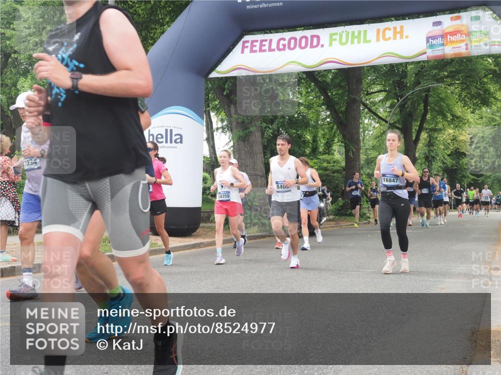 29.06.2025 - hella hamburg halbmarathon KatJ http://msf.ph/oto/8524977 29.06.2025 10:52:29 Zwischen KM18-KM19 1034, 1062, 3112, 5464, 6590, 7760, 8171, 8219, 8405 meine-sportfotos.de
