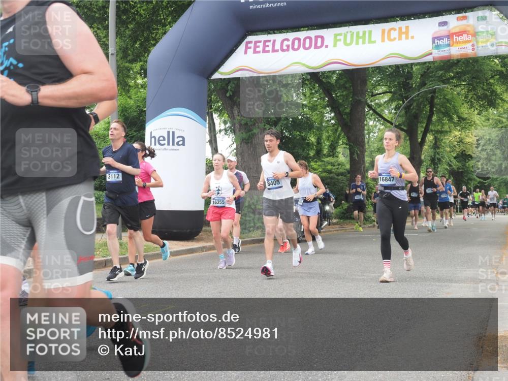 29.06.2025 - hella hamburg halbmarathon KatJ http://msf.ph/oto/8524981 29.06.2025 10:52:29 Zwischen KM18-KM19 1034, 1062, 3112, 5464, 6590, 7760, 8171, 8219, 8405 meine-sportfotos.de