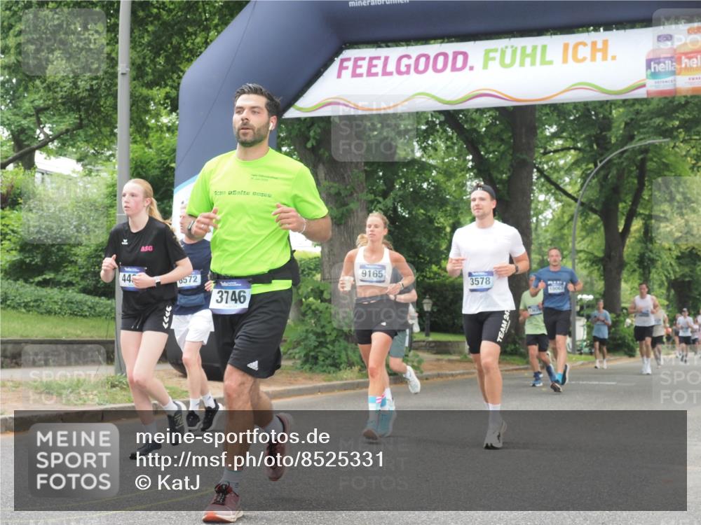 29.06.2025 - hella hamburg halbmarathon KatJ http://msf.ph/oto/8525331 29.06.2025 10:52:43 Zwischen KM18-KM19 3578, 3746, 4488, 6572 meine-sportfotos.de