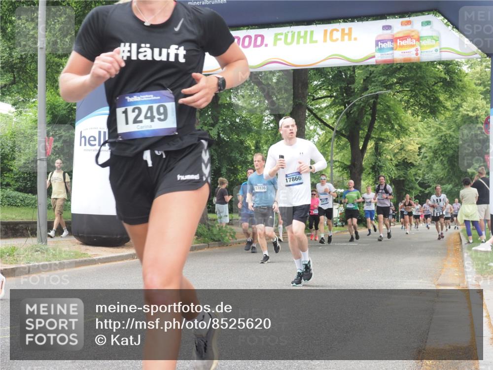 29.06.2025 - hella hamburg halbmarathon KatJ http://msf.ph/oto/8525620 29.06.2025 10:53:00 Zwischen KM18-KM19 1249, 6489 meine-sportfotos.de